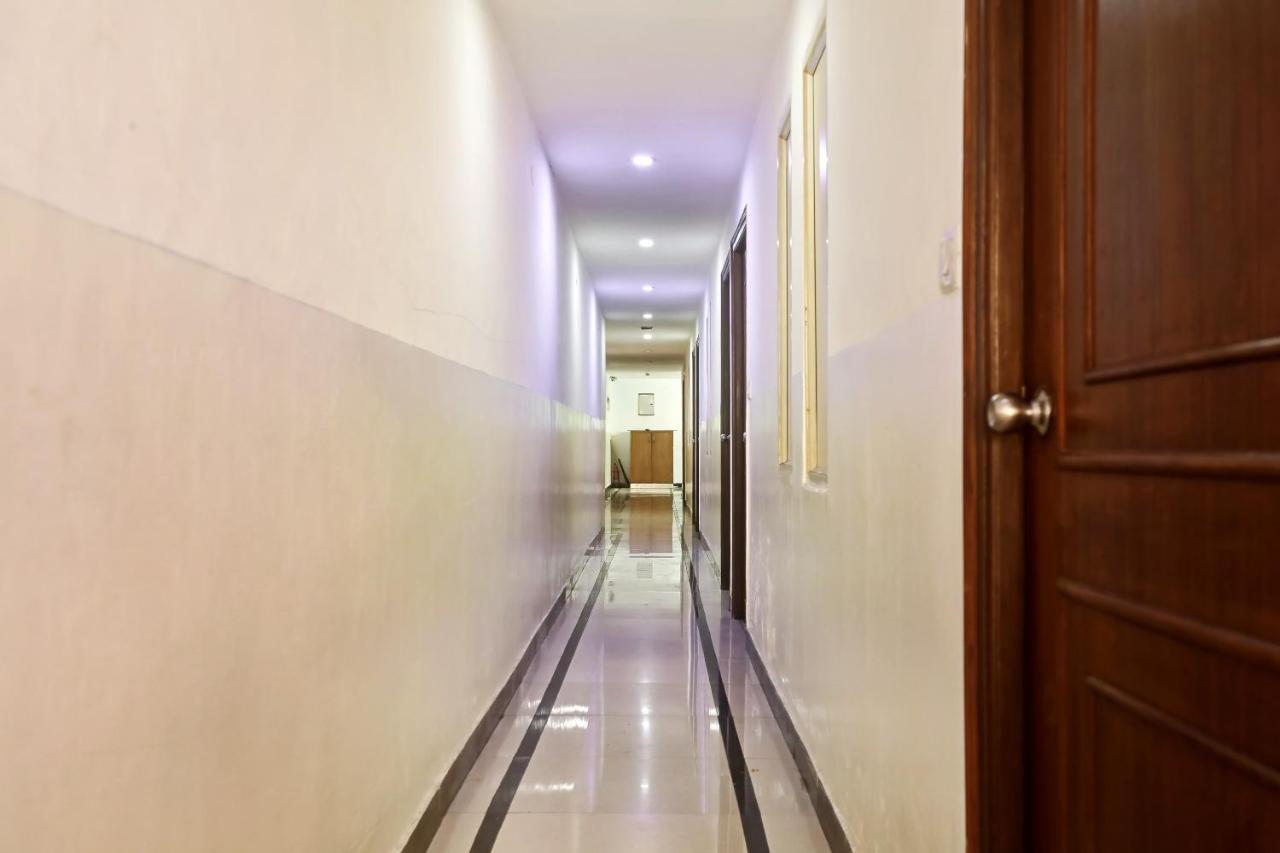 Oyo 44065 Sri Krishna Nilaya Hotell Bangalore Eksteriør bilde