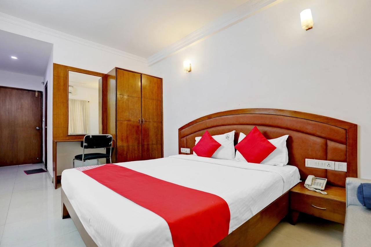 Oyo 44065 Sri Krishna Nilaya Hotell Bangalore Eksteriør bilde